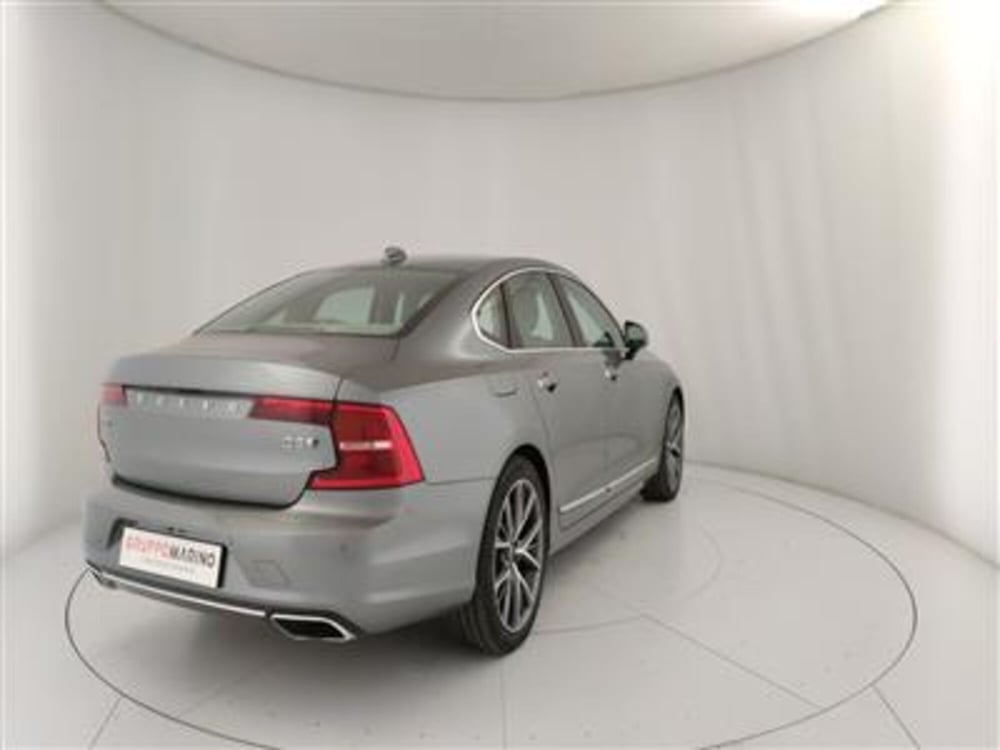 Volvo S90 usata a Bari (7)