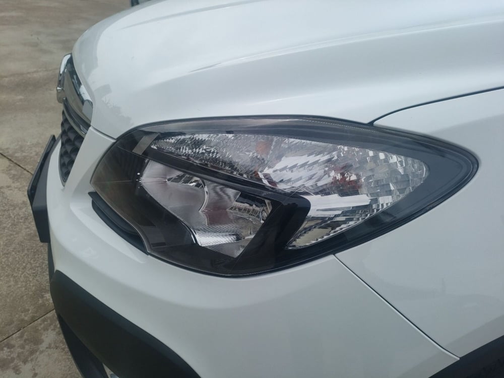 Opel Mokka usata a Lecce (9)