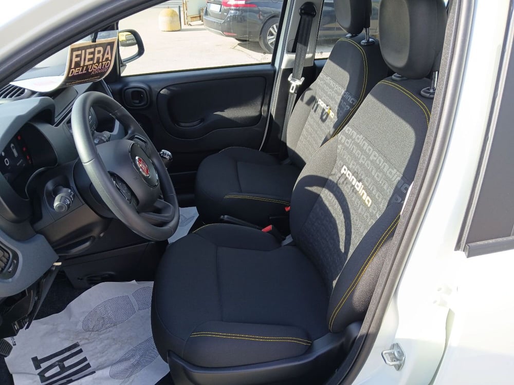 Fiat Panda Cross nuova a Brindisi (15)