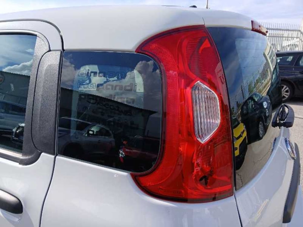 Fiat Panda Cross nuova a Lecce (2)