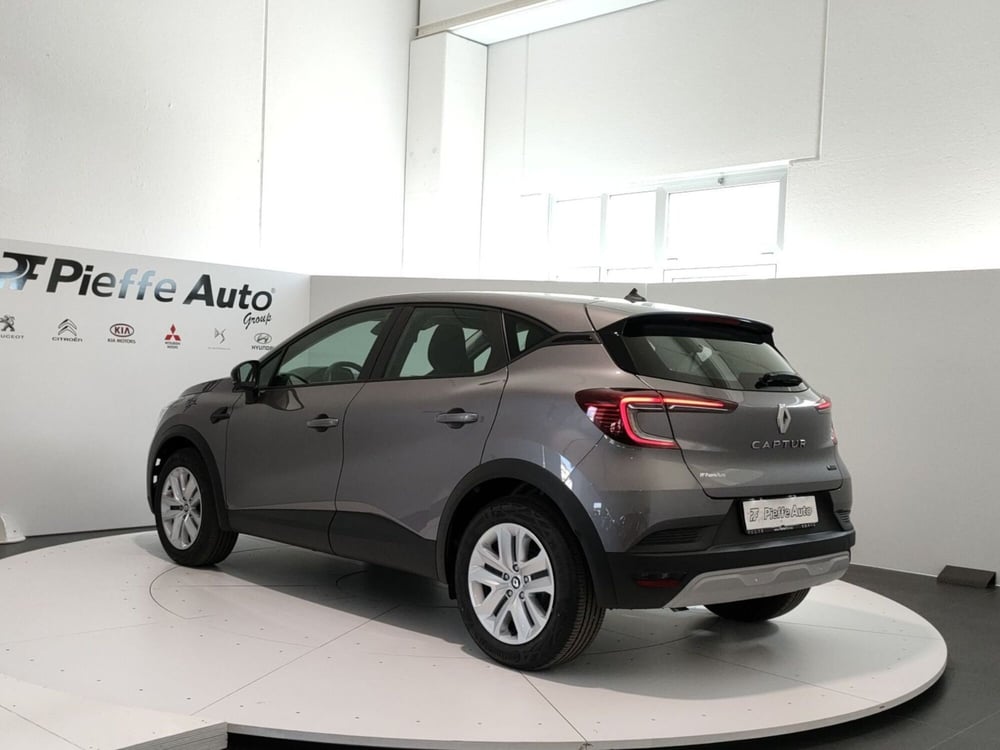 Renault Captur nuova a L'Aquila (3)