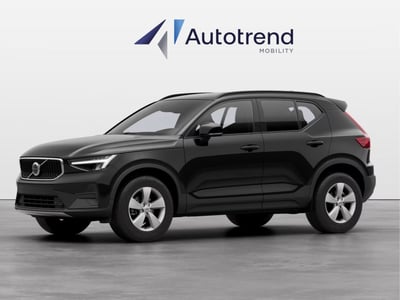 Volvo XC40 B3 automatico Essential N1  nuova a Bari