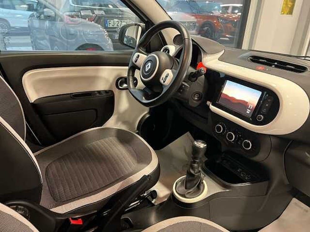 Renault Twingo usata a Lecce (17)