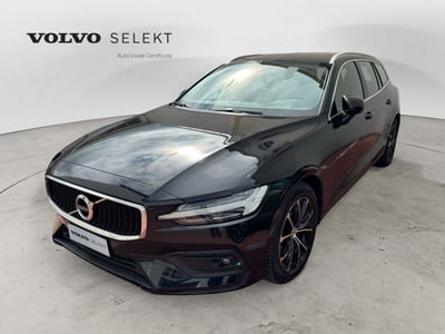 Volvo V60 B4 Geartronic Momentum Business Pro  del 2021 usata a Bari