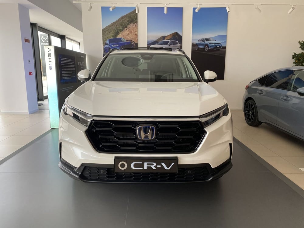 Honda CR-V nuova a Bari (2)