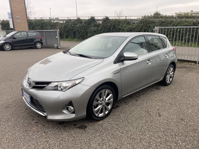 Toyota Auris 1.8 Hybrid Active Plus del 2013 usata a Piacenza