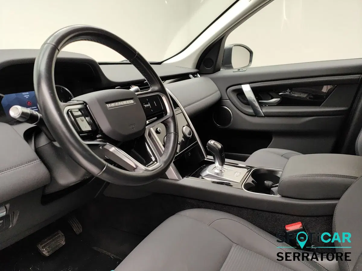 Land Rover Discovery Sport usata a Como (7)