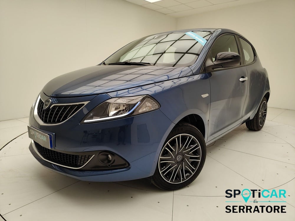 Lancia Ypsilon usata a Como