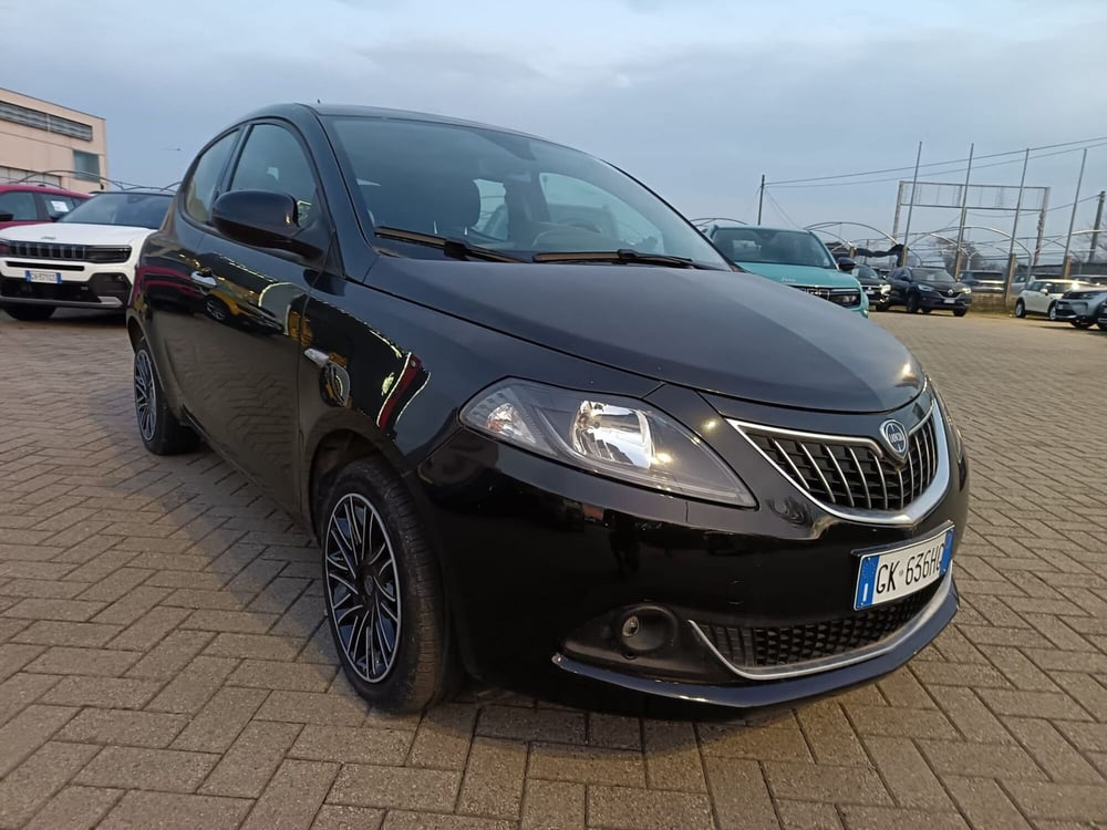 Lancia Ypsilon usata a Alessandria (3)