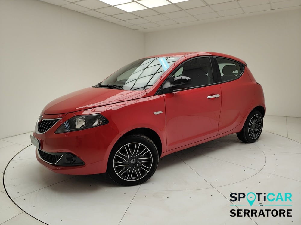 Lancia Ypsilon usata a Como