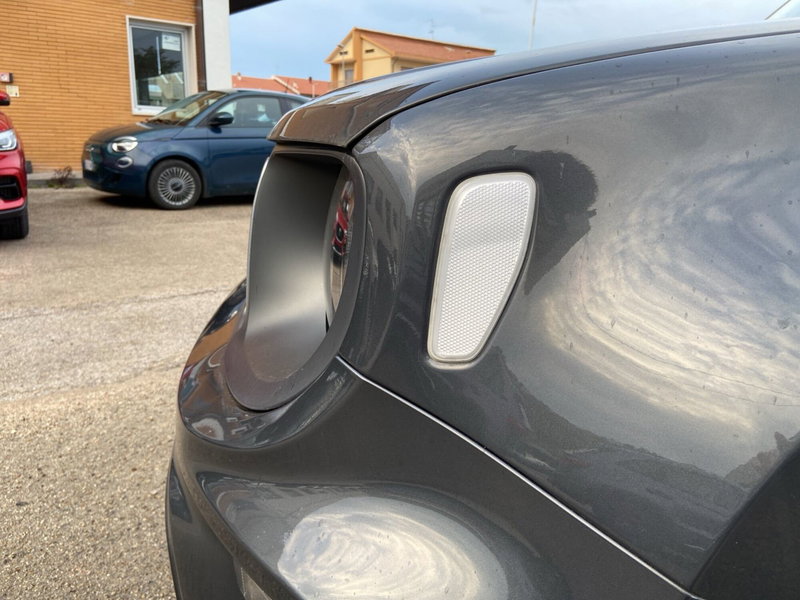 Jeep Renegade nuova a Chieti (12)