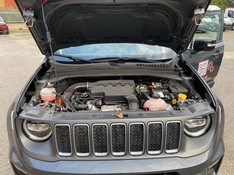 Jeep Renegade nuova a Chieti (13)