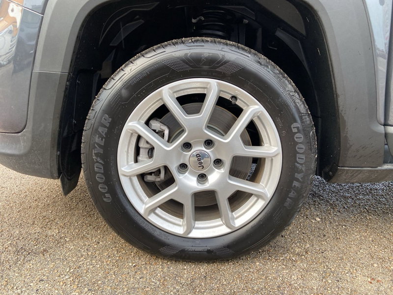 Jeep Renegade nuova a Chieti (15)