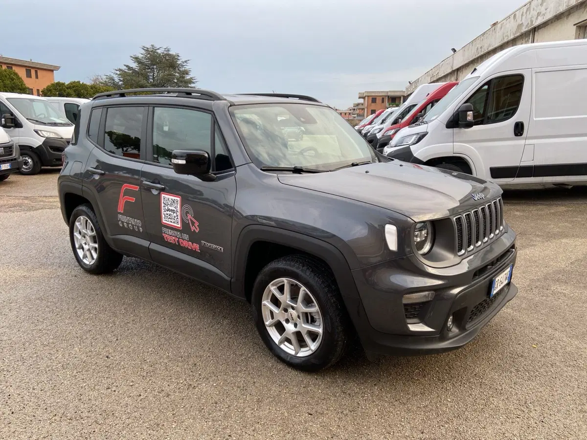 Jeep Renegade nuova a Chieti (8)