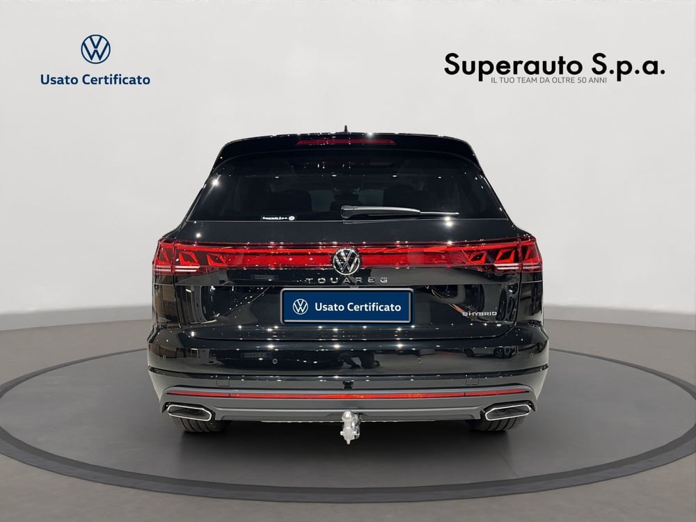 Volkswagen Touareg nuova a Padova (6)