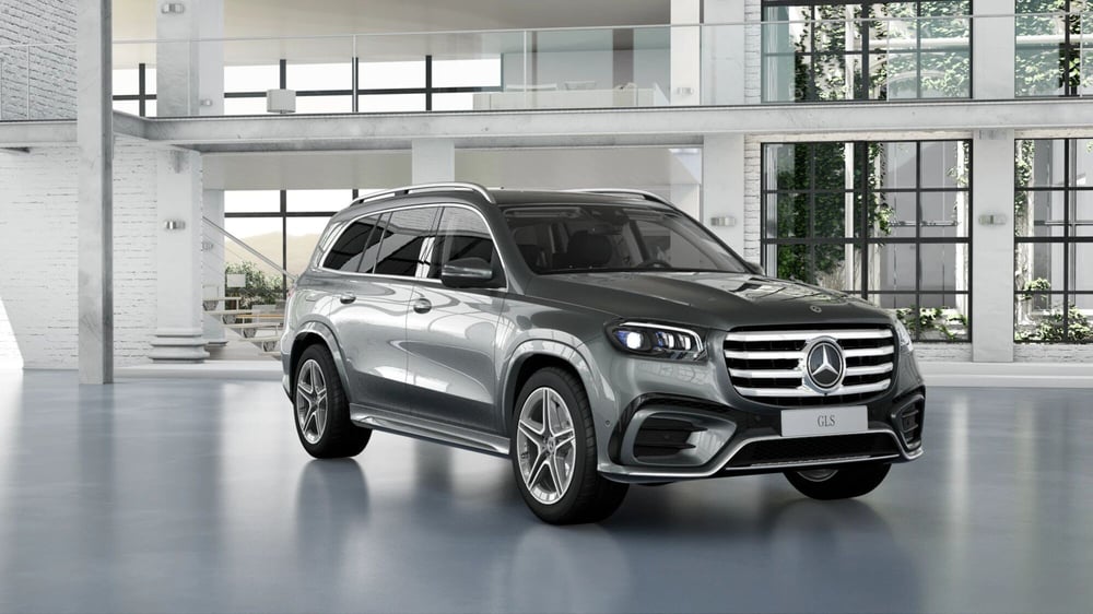 Mercedes-Benz GLS SUV nuova a Pescara