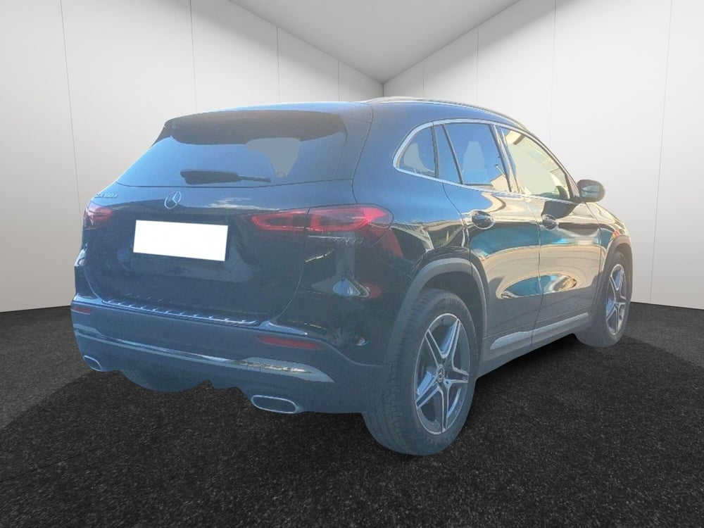 Mercedes-Benz GLA SUV usata a Pescara (3)