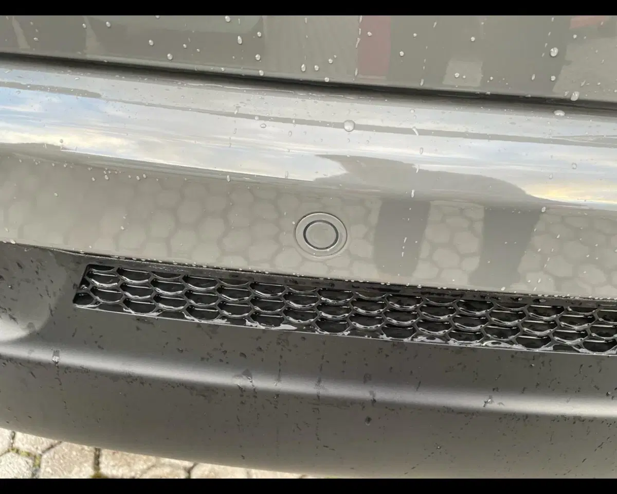 Jeep Compass nuova a Lucca (19)