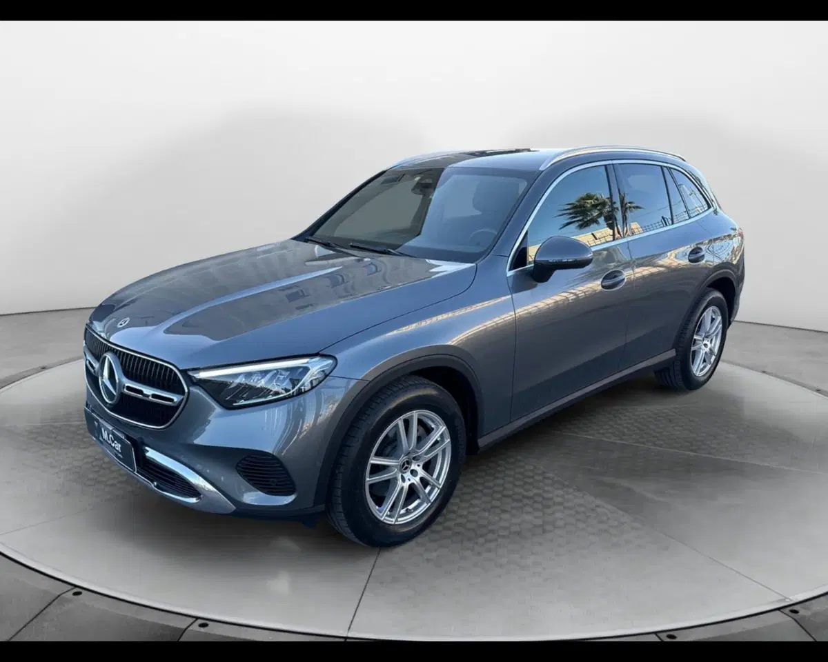 Mercedes-Benz GLC SUV usata a Caserta