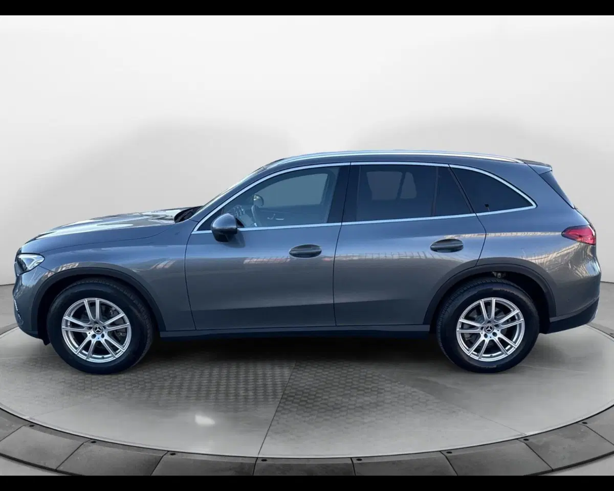 Mercedes-Benz GLC SUV usata a Caserta (6)