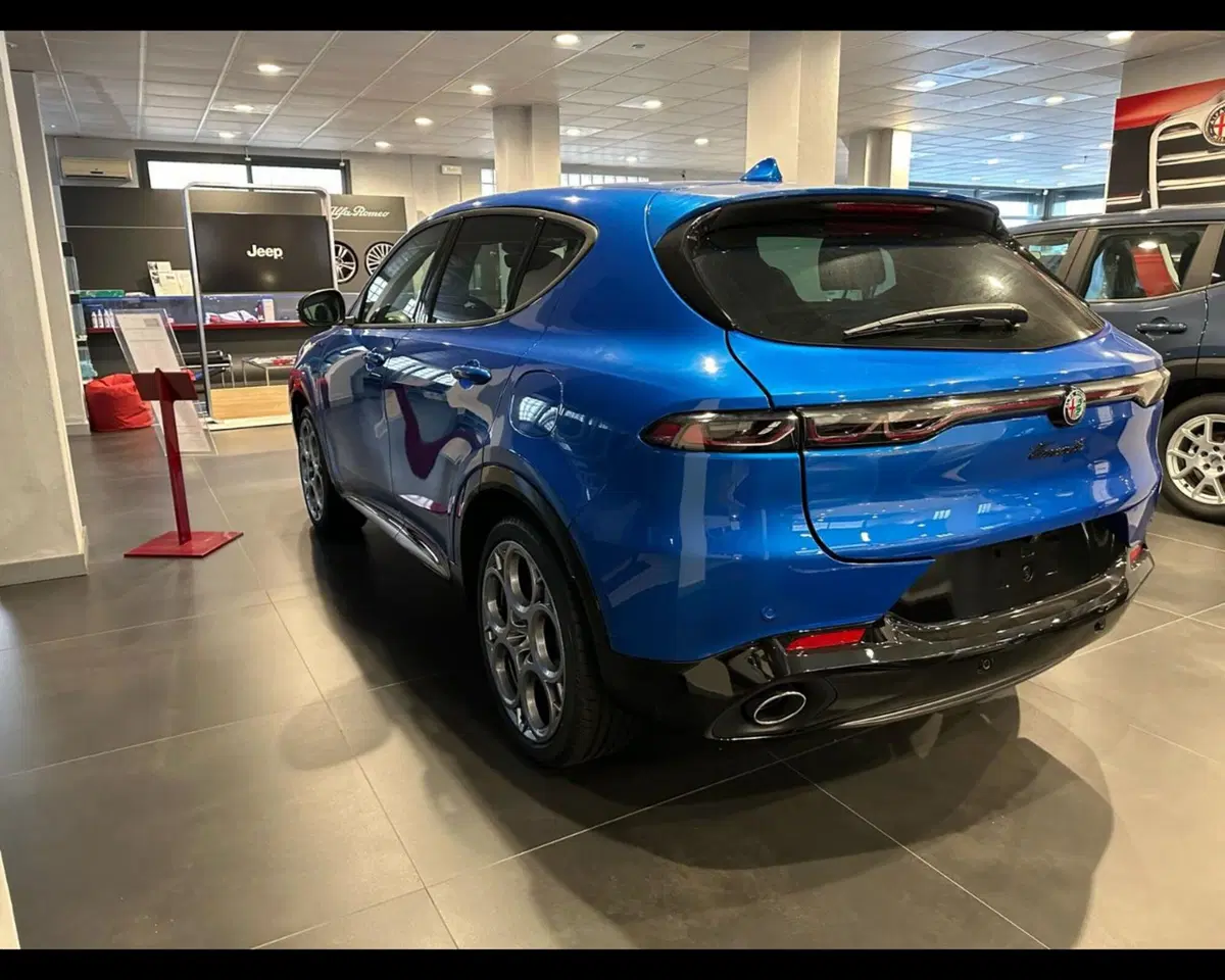 Alfa Romeo Tonale nuova a Lucca (6)