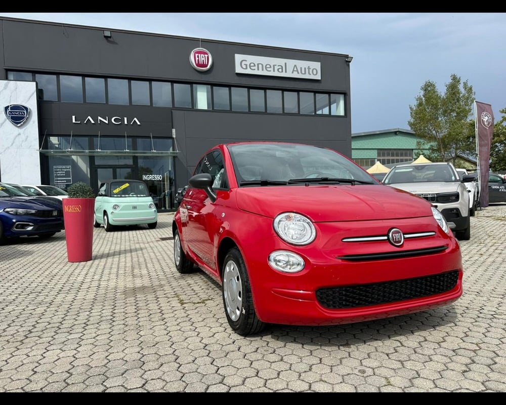 Fiat 500 nuova a Lucca