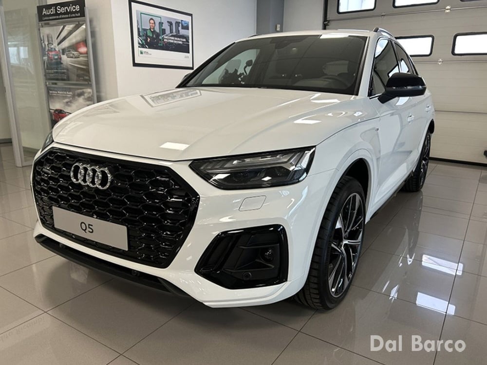 Audi Q5 Sportback nuova a Verona