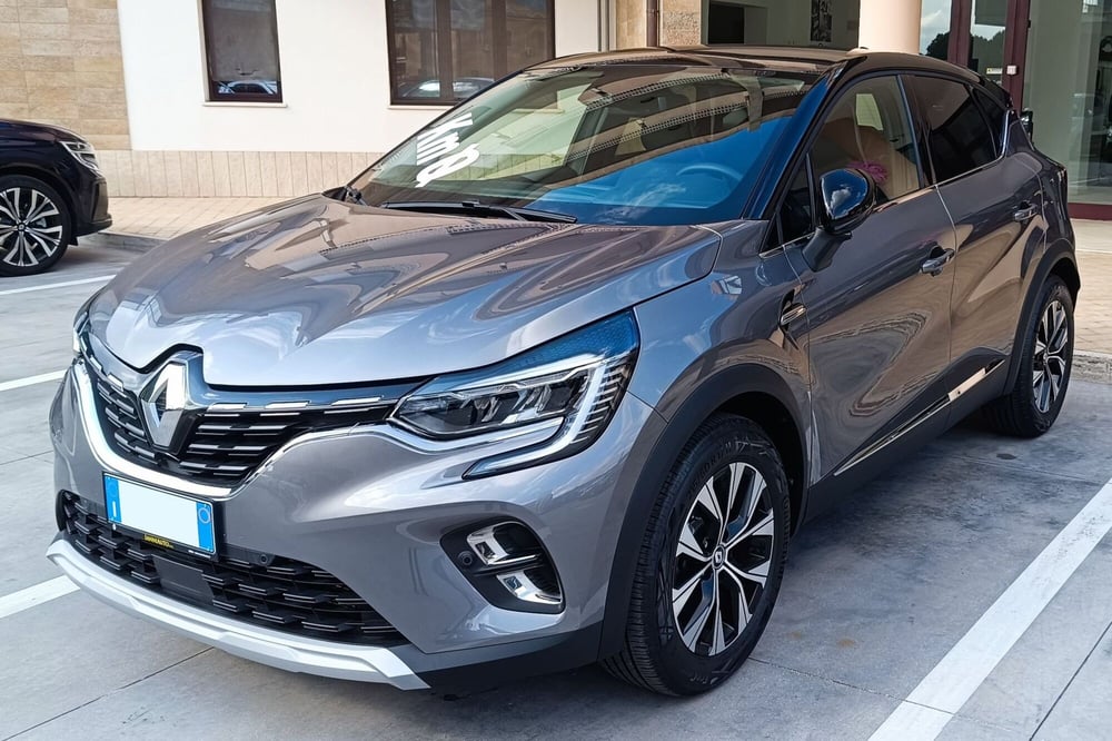 Renault Captur nuova a Frosinone (2)