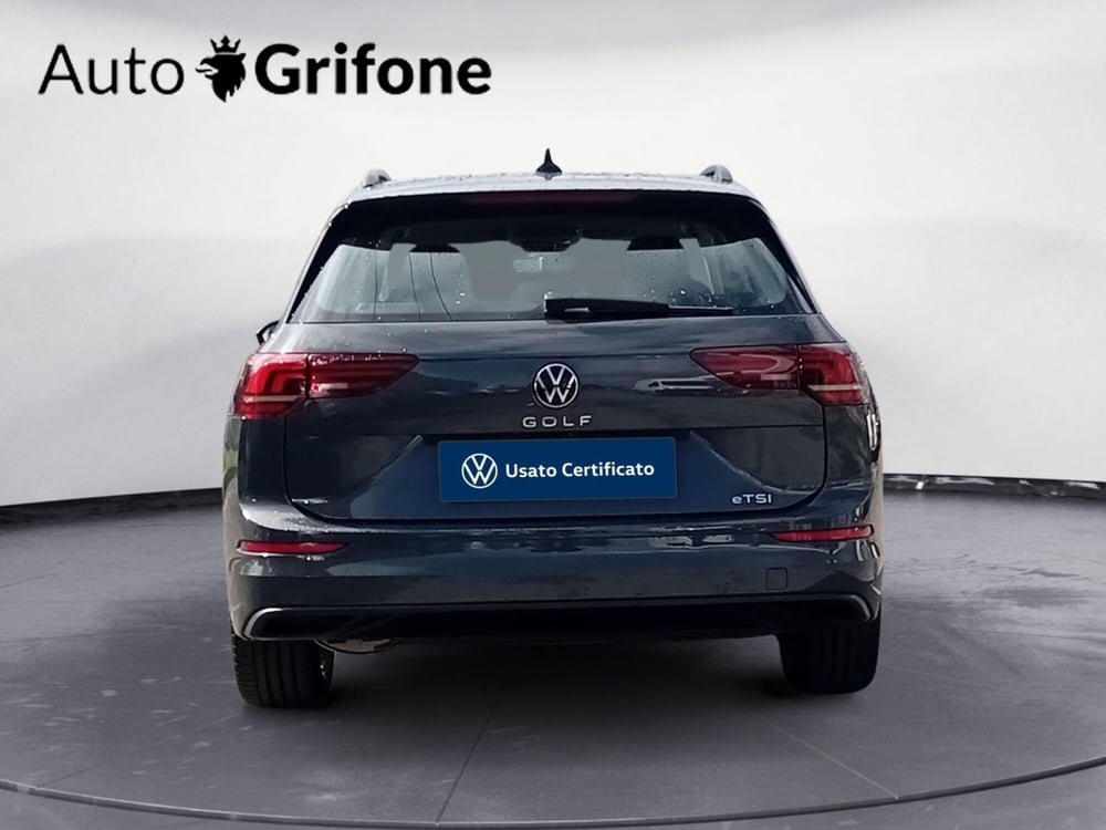 Volkswagen Golf Variant nuova a Modena (4)