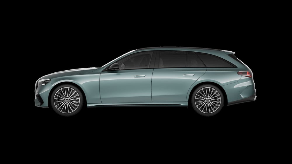 Mercedes-Benz Classe C Station Wagon nuova a Milano (2)