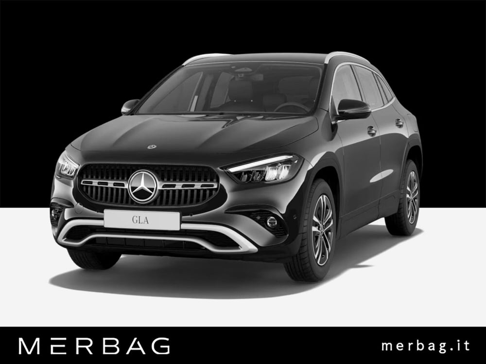 Mercedes-Benz GLA SUV nuova a Milano