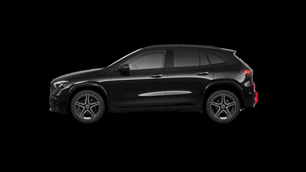 Mercedes-Benz GLA SUV nuova a Milano (2)