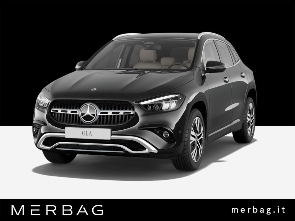 Mercedes-Benz GLA SUV nuova a Milano