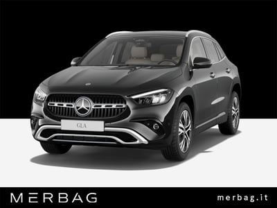 Mercedes-Benz GLA SUV 180 Progressive Advanced Plus auto nuova a Milano