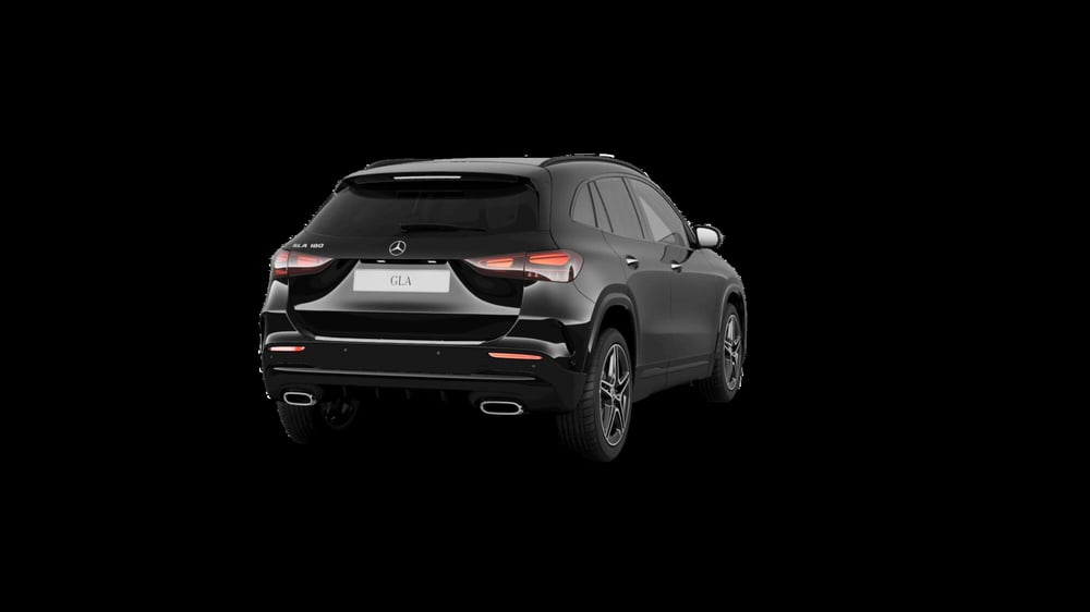 Mercedes-Benz GLA SUV nuova a Milano (4)