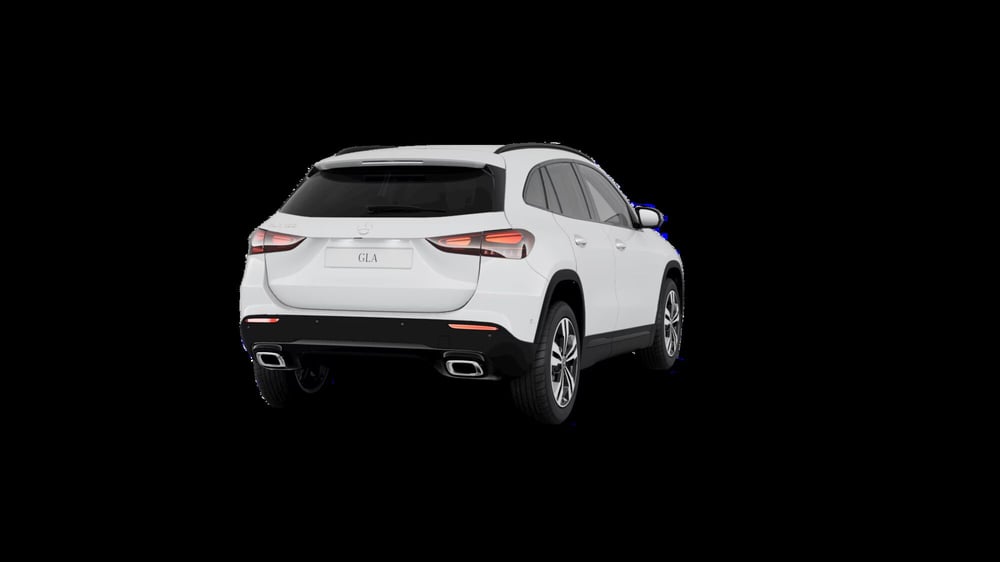 Mercedes-Benz GLA SUV nuova a Milano (4)