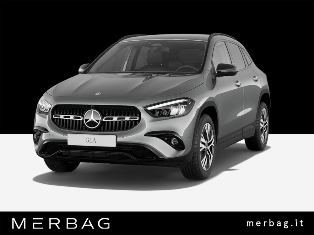 Mercedes-Benz GLA SUV nuova a Milano