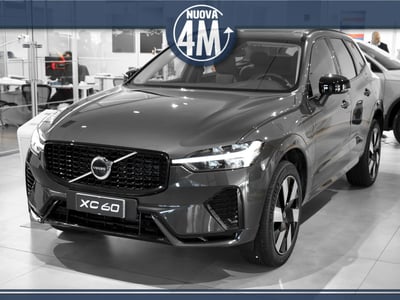 Volvo XC60 T6 Recharge AWD Plug-in Hybrid aut. Plus Dark nuova a Prato