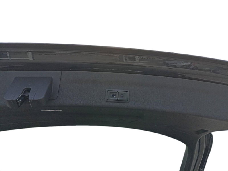 Audi A6 Avant e-Tron usata a Bari (13)