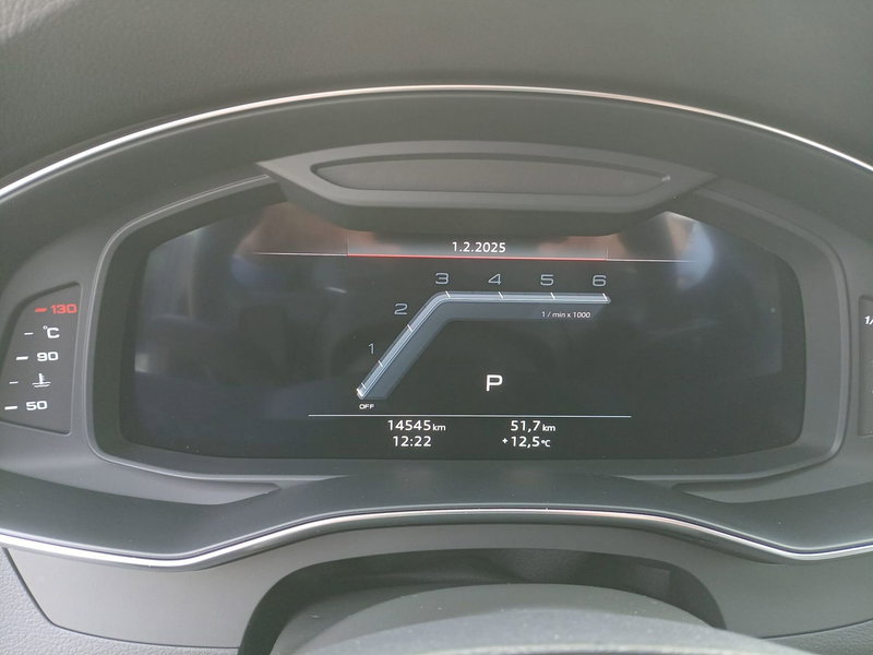 Audi A6 Avant e-Tron usata a Bari (8)