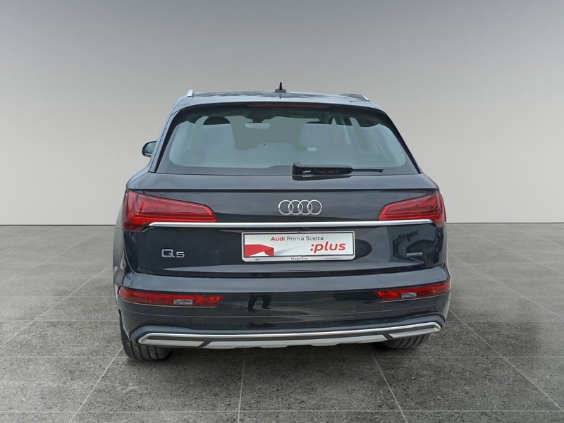 Audi Q5 nuova a Bari (7)