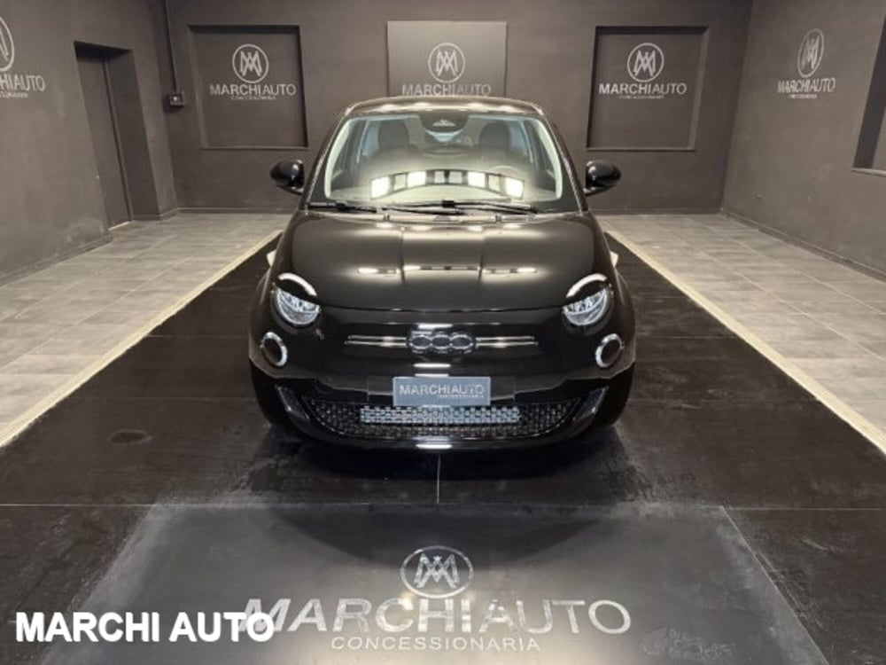 Fiat 500e nuova a Perugia (2)