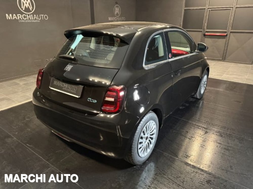 Fiat 500e nuova a Perugia (5)