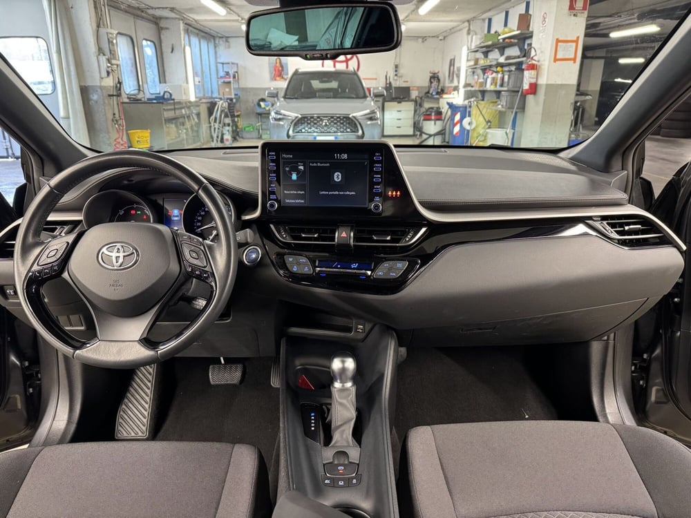 Toyota Toyota C-HR usata a Como (8)