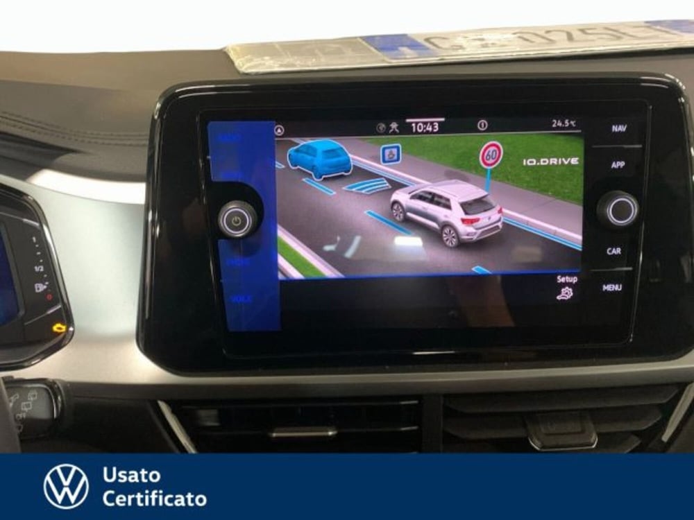 Volkswagen T-Roc nuova a Vicenza (13)