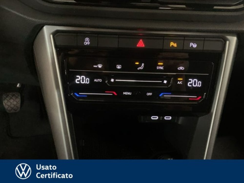 Volkswagen T-Roc nuova a Vicenza (15)