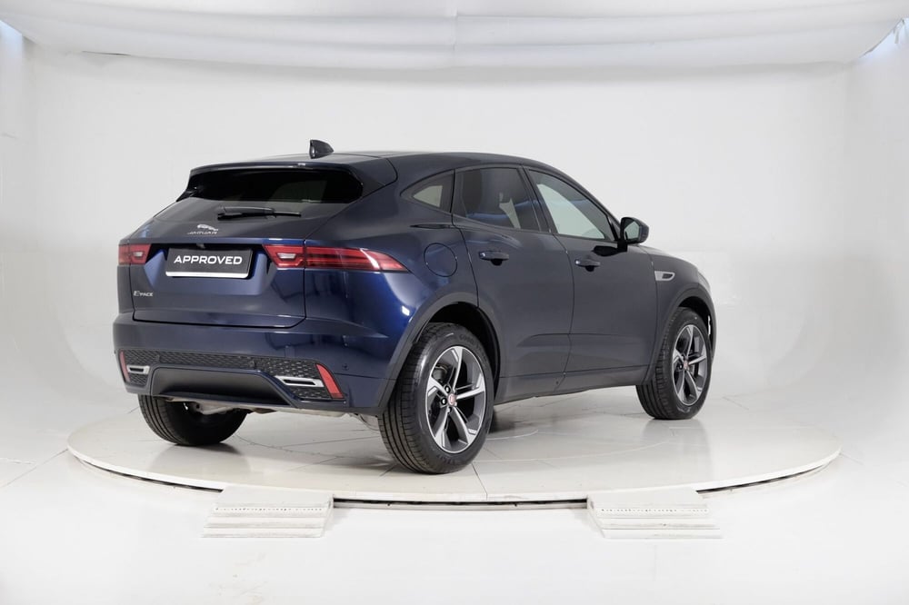 Jaguar E-Pace usata a Torino (2)