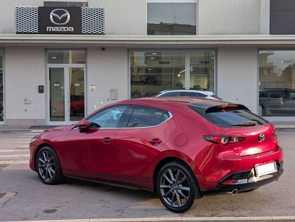 Mazda Mazda3 Hatchback nuova a Napoli (4)