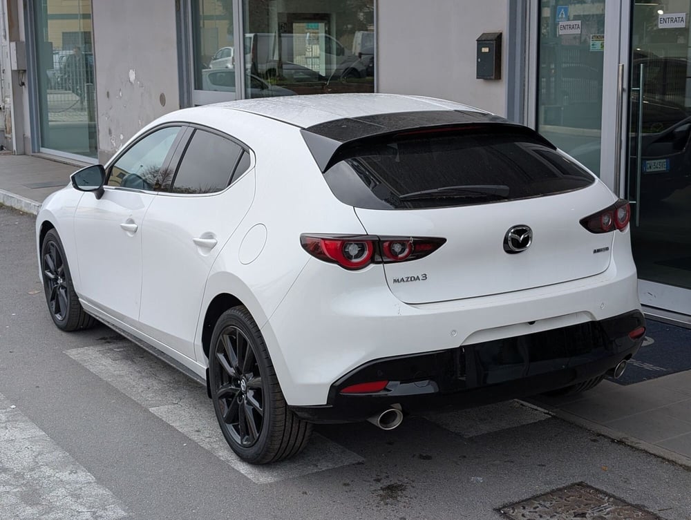 Mazda Mazda3 Hatchback nuova a Napoli (8)