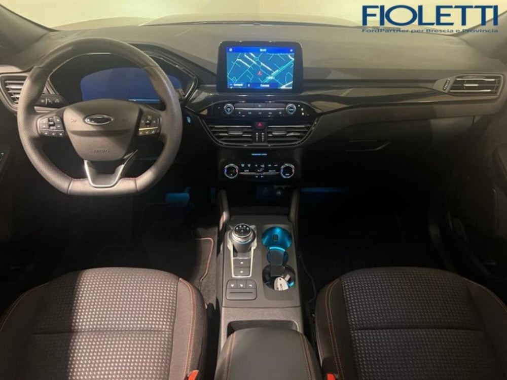 Ford Kuga nuova a Brescia (5)